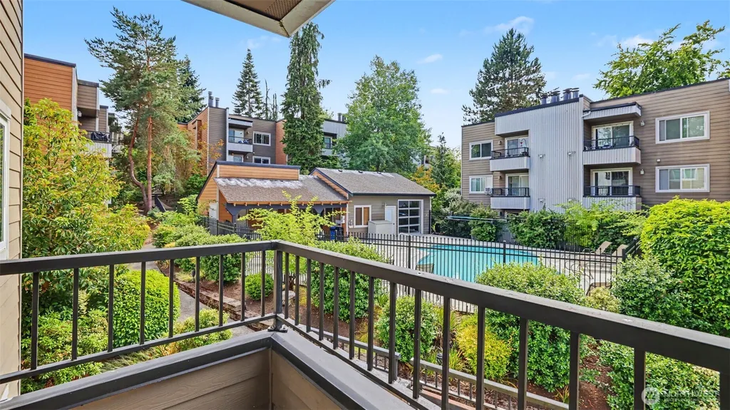 742 Kirkland Circle Kirkland WA 98033