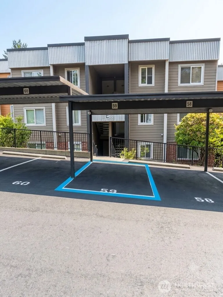 742 Kirkland Circle Kirkland WA 98033