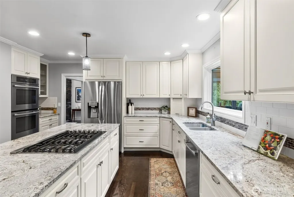 1017 221st Avenue SE Sammamish WA 98075