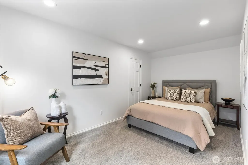 1017 221st Avenue SE Sammamish WA 98075