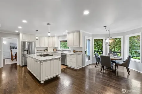 1017 221st Avenue SE Sammamish WA 98075