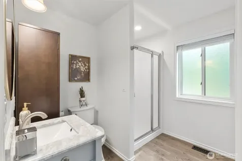 1017 221st Avenue SE Sammamish WA 98075