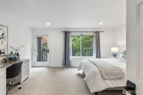 1017 221st Avenue SE Sammamish WA 98075