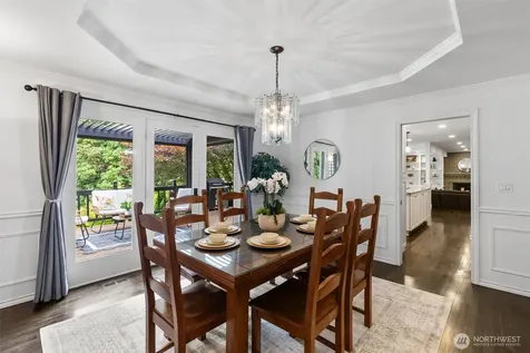 1017 221st Avenue SE Sammamish WA 98075