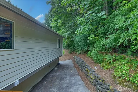 305 Baker Way Camano Island WA 98282