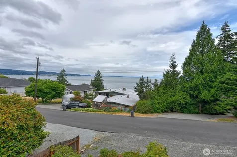 305 Baker Way Camano Island WA 98282