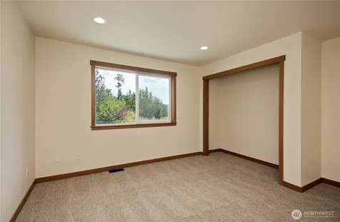 6621 Sills Road Clinton WA 98236