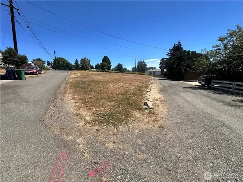 409 N Alder Street Ellensburg WA 98926