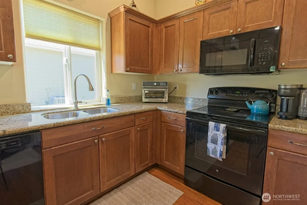 51 Jara Way Sequim WA 98382