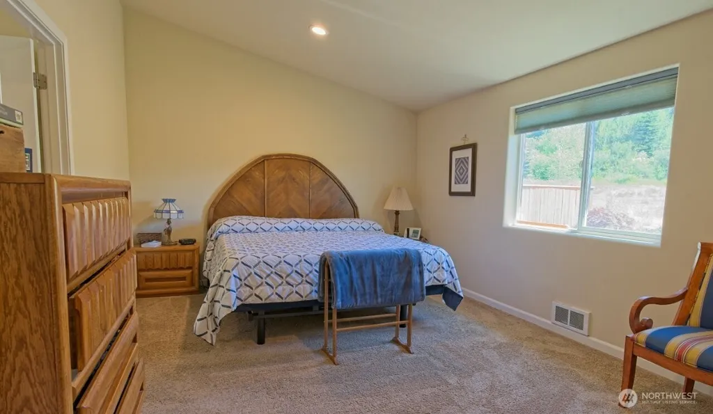 51 Jara Way Sequim WA 98382