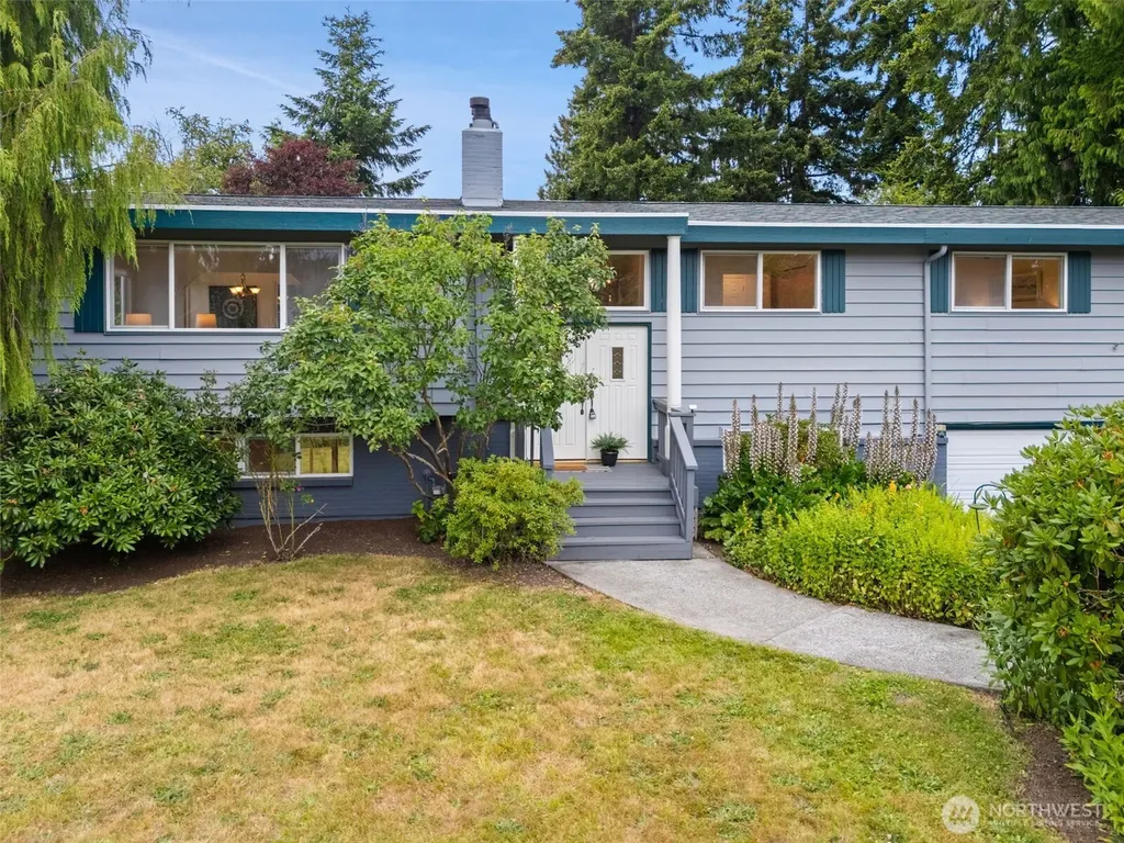 1011 Carol Way Edmonds WA 98020