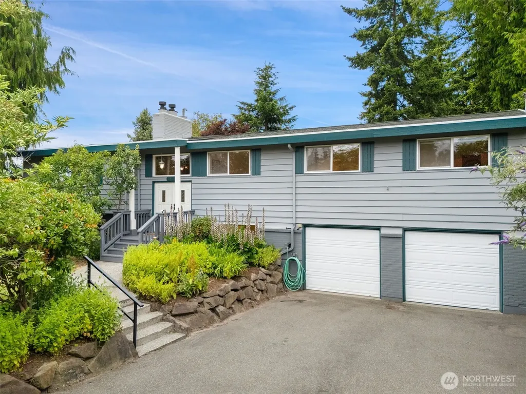 1011 Carol Way Edmonds WA 98020
