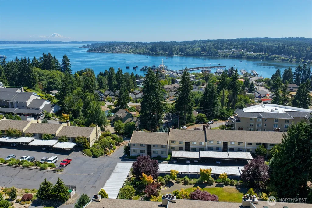 26435 Pennsylvania Avenue NE Kingston WA 98346