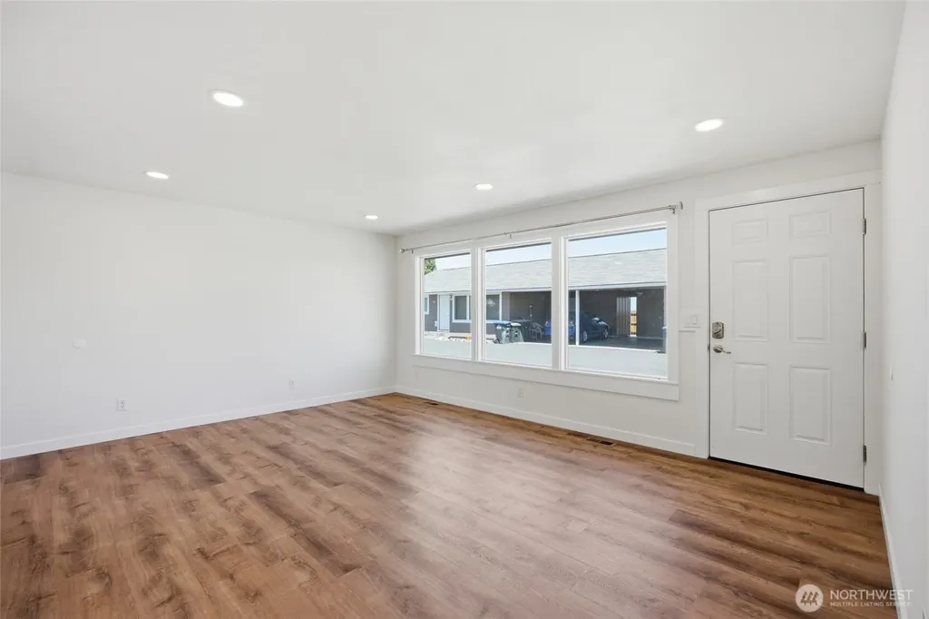 329 S Gibby Road Moses Lake WA 98837