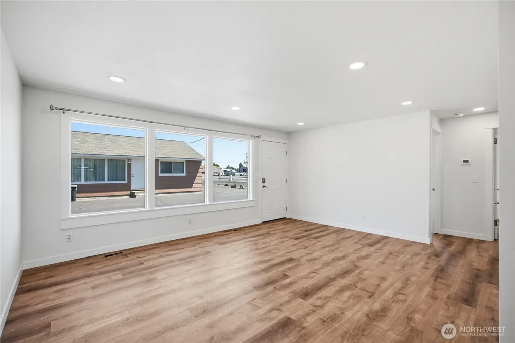 329 S Gibby Road Moses Lake WA 98837