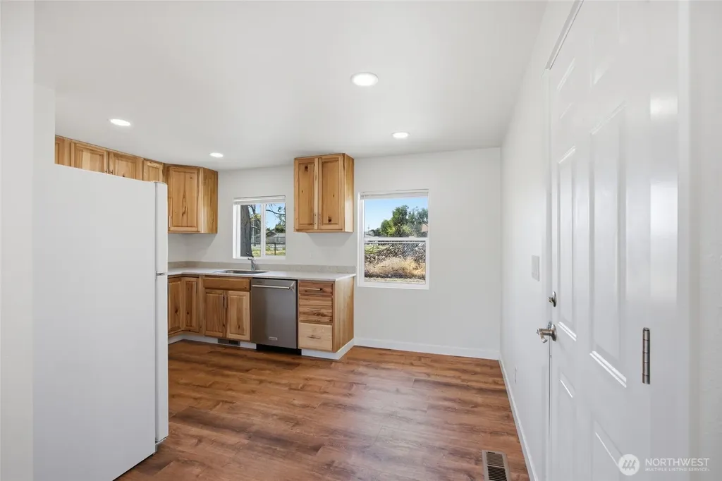 329 S Gibby Road Moses Lake WA 98837