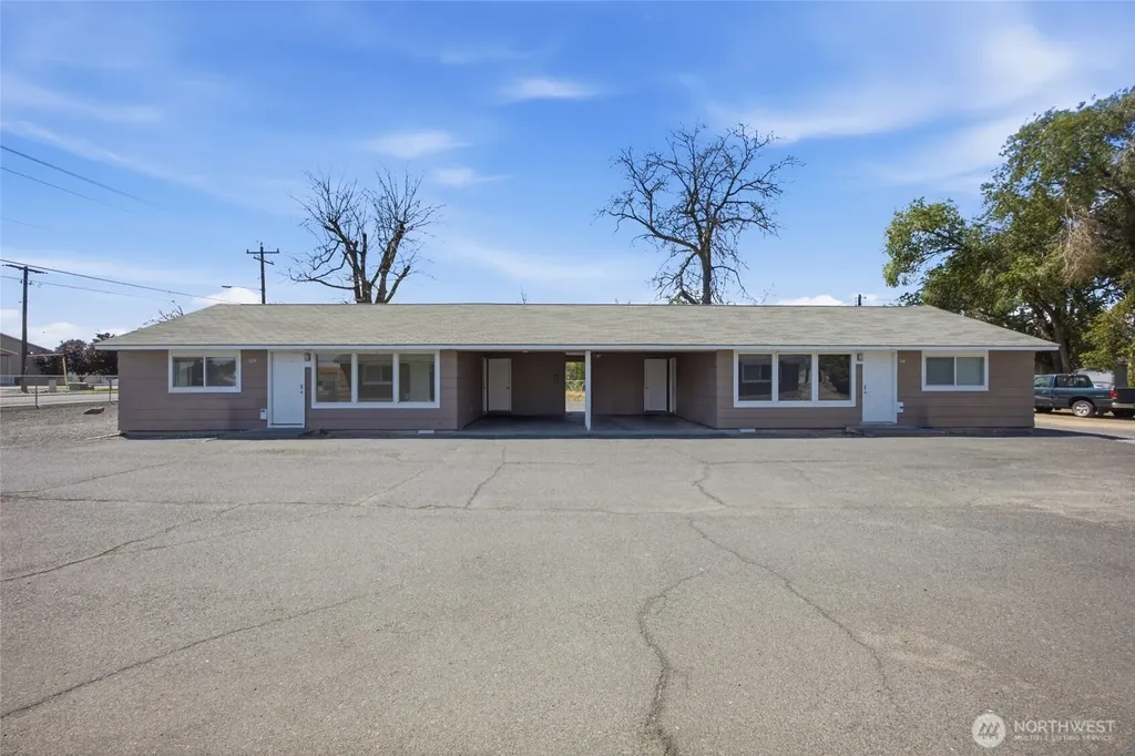 329 S Gibby Road Moses Lake WA 98837