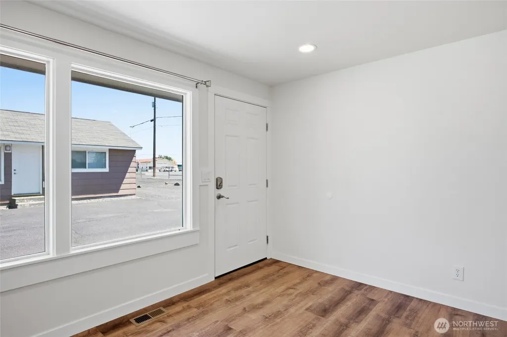 329 S Gibby Road Moses Lake WA 98837