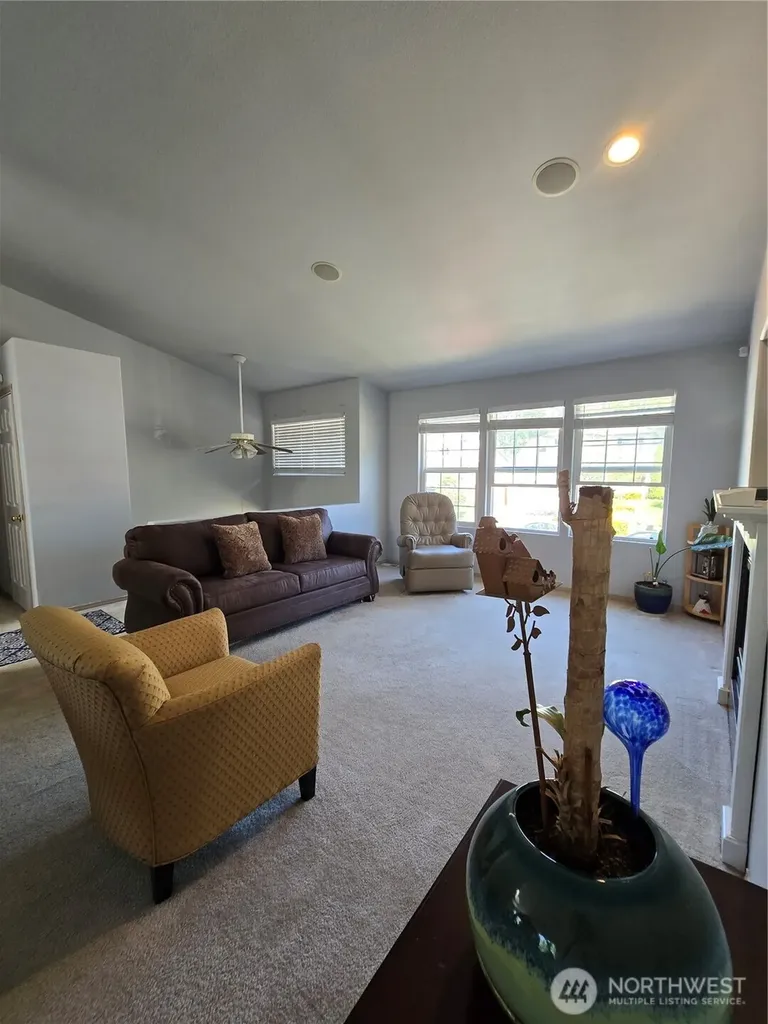 6608 79th Drive NE Marysville WA 98270