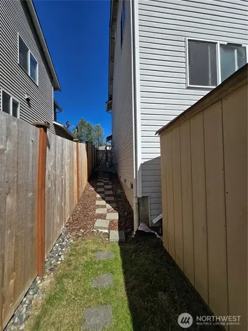 6608 79th Drive NE Marysville WA 98270