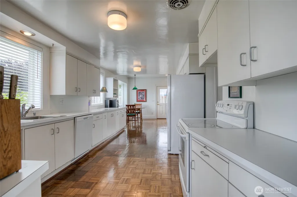 709 N "N" Street Aberdeen WA 98520