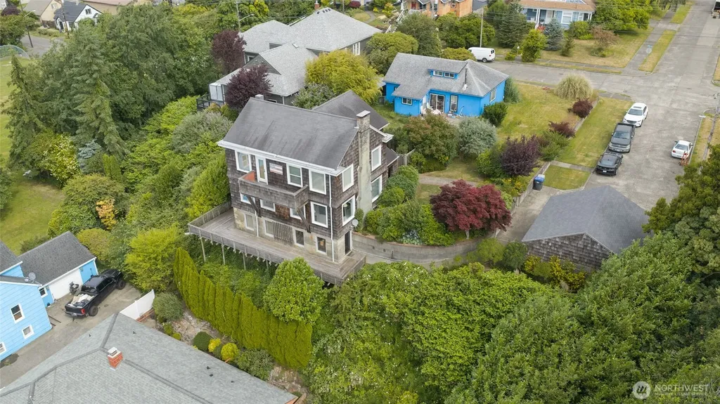 709 N "N" Street Aberdeen WA 98520