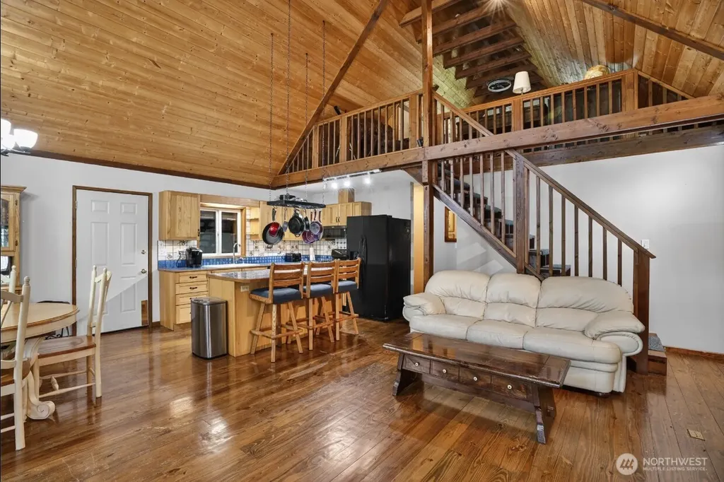 31 N Mallard Way W Hoodsport WA 98548