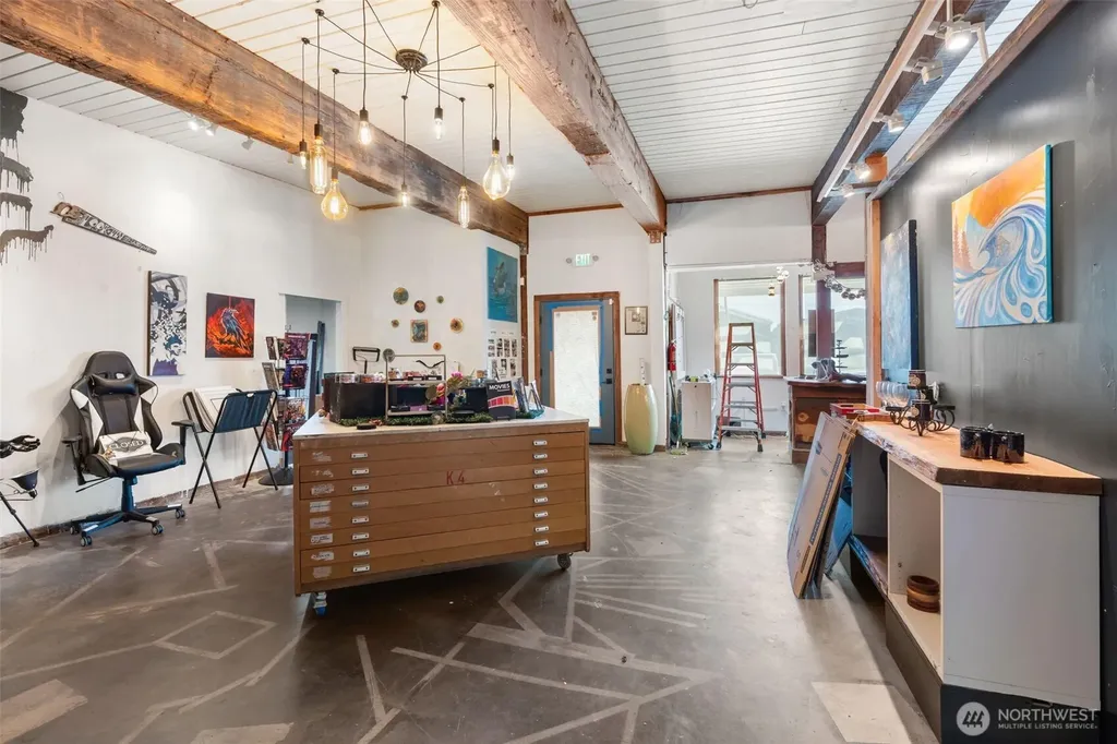 58 Main Street Pacific Beach WA 98571