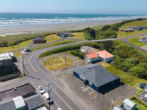 58 Main Street Pacific Beach WA 98571
