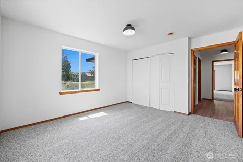 100608 W Old Inland Empire Highway Prosser WA 99350
