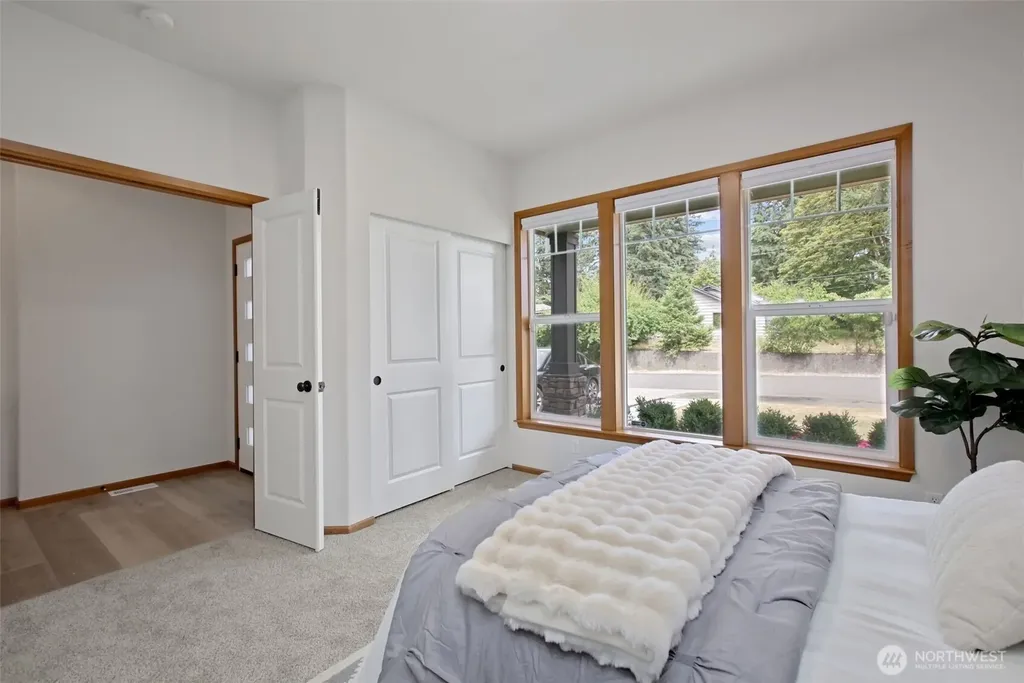 15106 14th Avenue Ct E Tacoma WA 98445