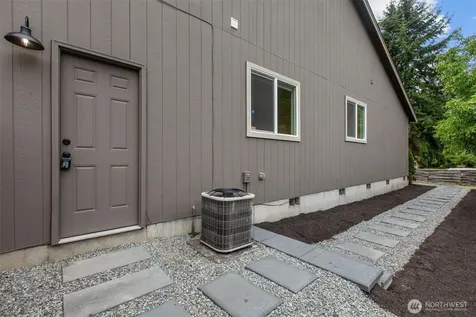 15106 14th Avenue Ct E Tacoma WA 98445