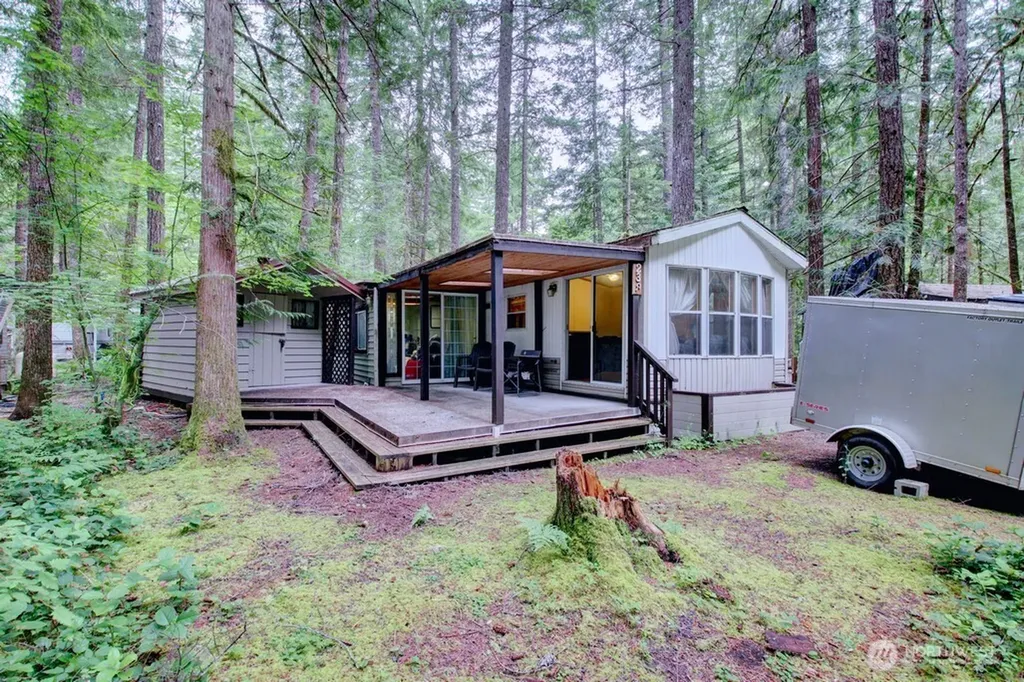 232 Schinn Canyon Drive Deming WA 98244