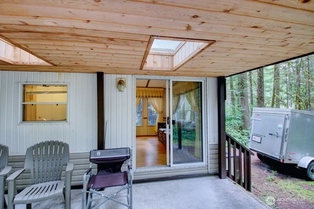 232 Schinn Canyon Drive Deming WA 98244