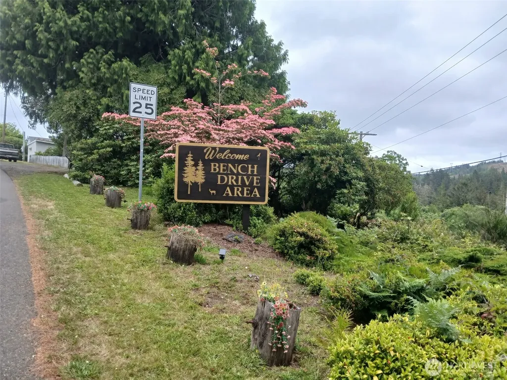 2703 Bench Drive Aberdeen WA 98520