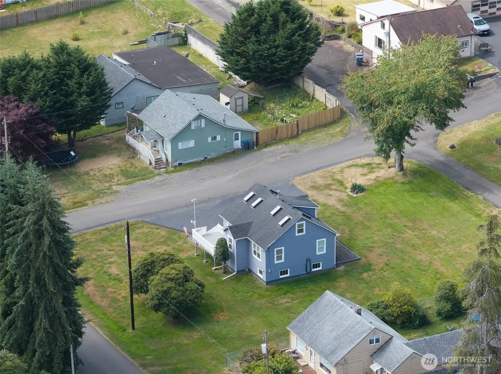 2703 Bench Drive Aberdeen WA 98520