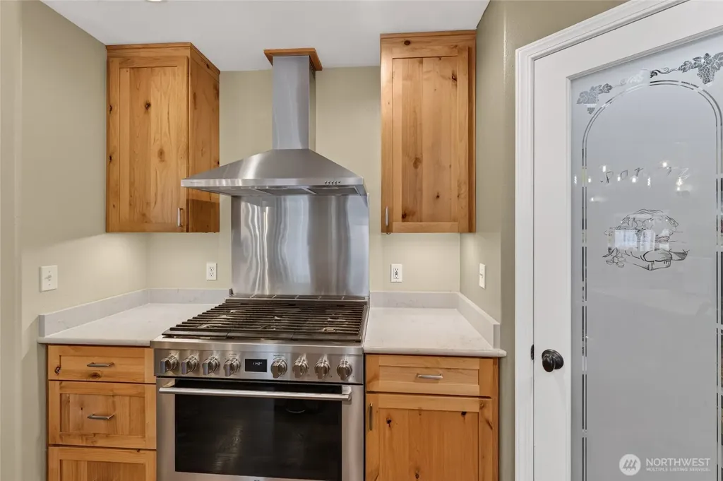 162 E Cobblestone Lane Sequim WA 98382
