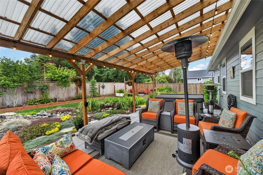 162 E Cobblestone Lane Sequim WA 98382