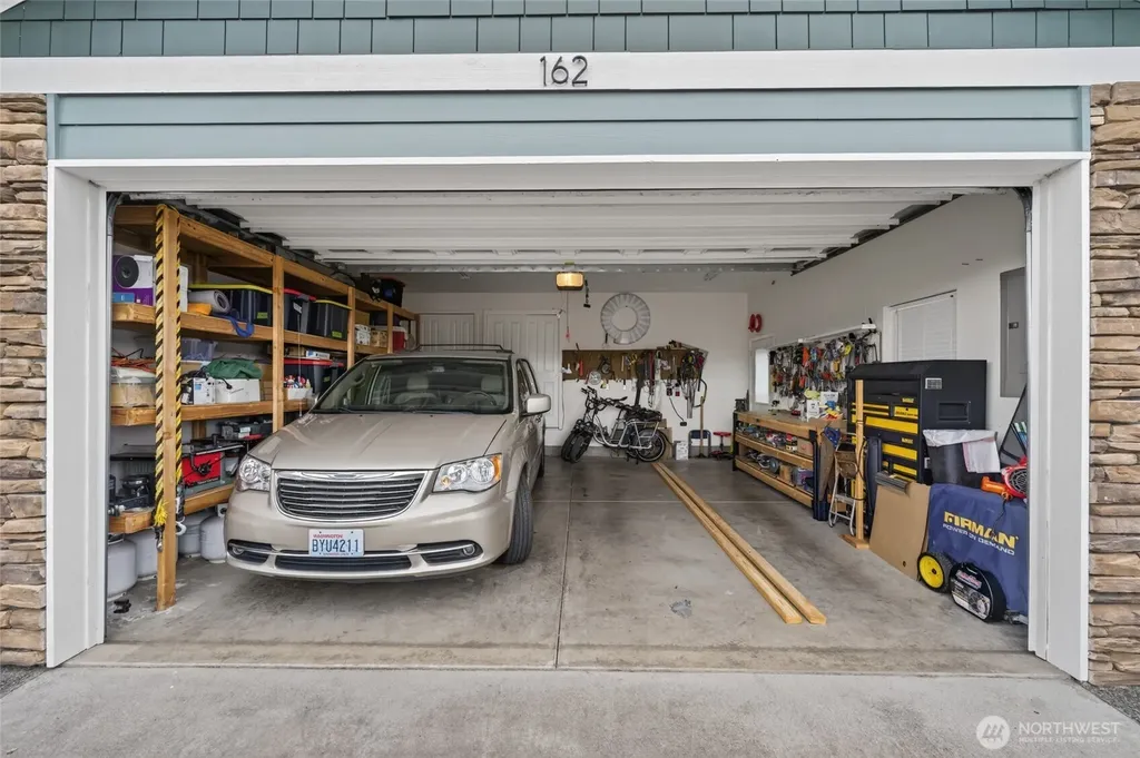 162 E Cobblestone Lane Sequim WA 98382