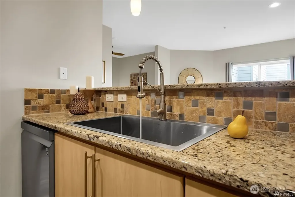 424 N 85th Street Seattle WA 98103
