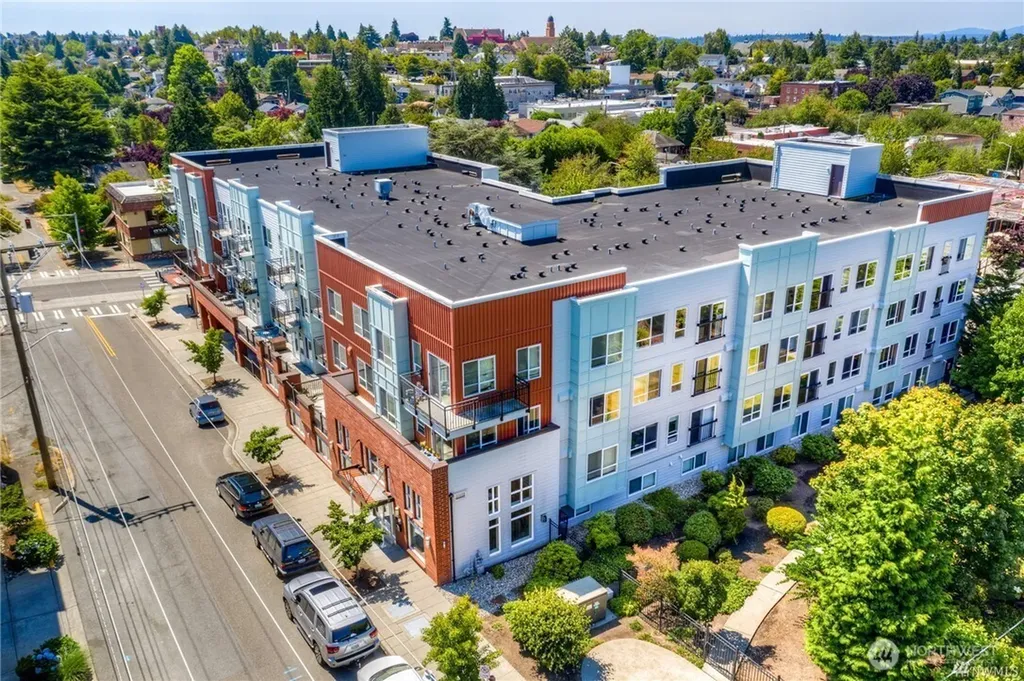 424 N 85th Street Seattle WA 98103