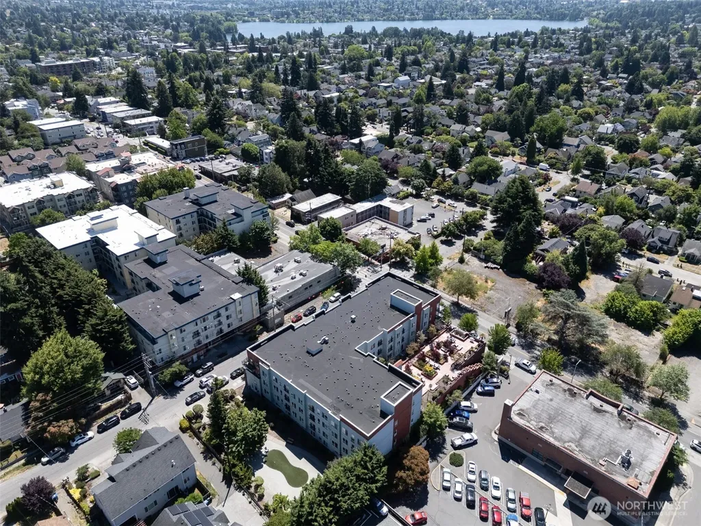 424 N 85th Street Seattle WA 98103