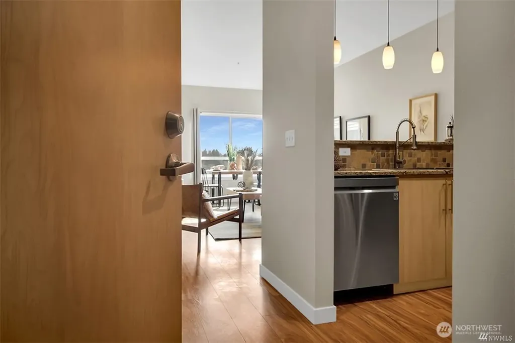 424 N 85th Street Seattle WA 98103