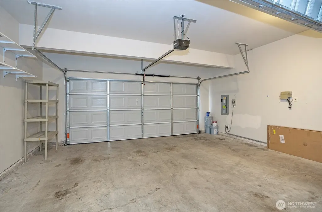 4008 42nd Street NE Tacoma WA 98422