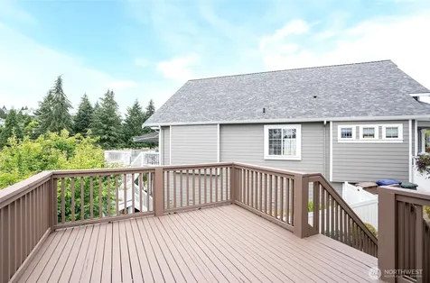 4008 42nd Street NE Tacoma WA 98422