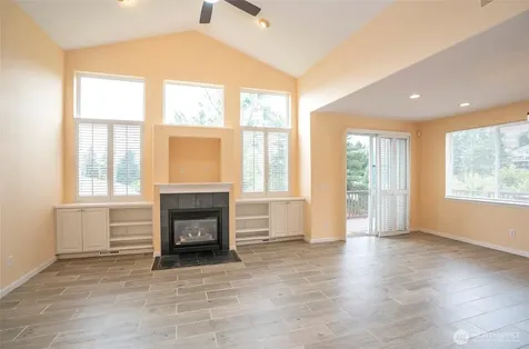 4008 42nd Street NE Tacoma WA 98422