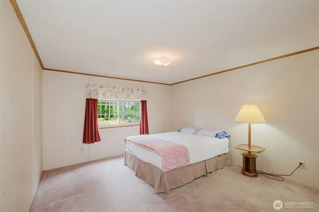 881 E Cedar Street Belfair WA 98528