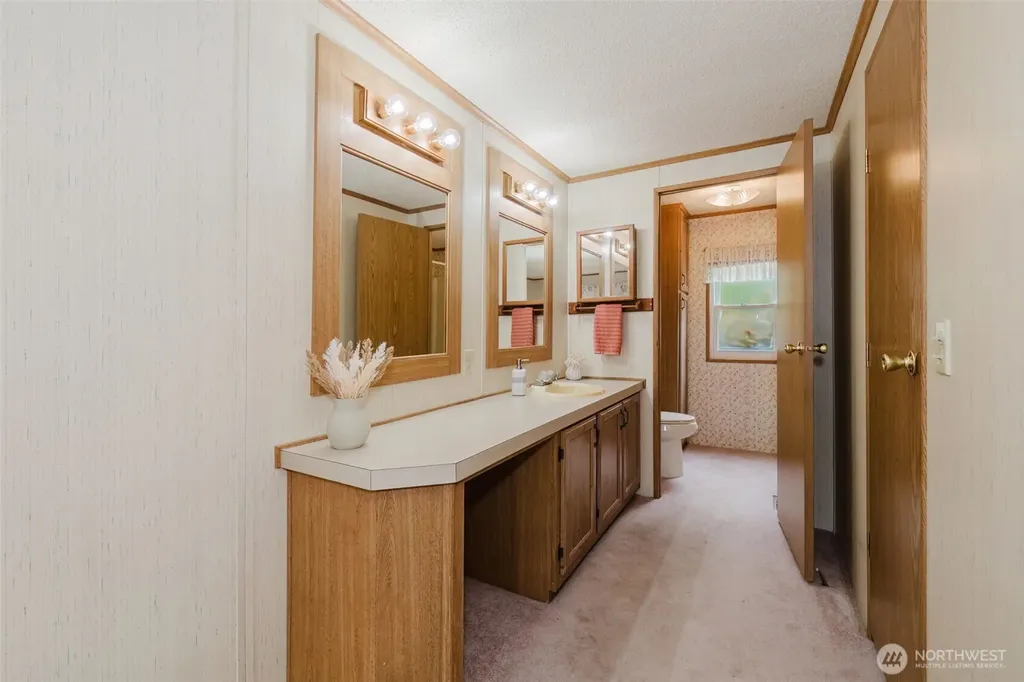 881 E Cedar Street Belfair WA 98528