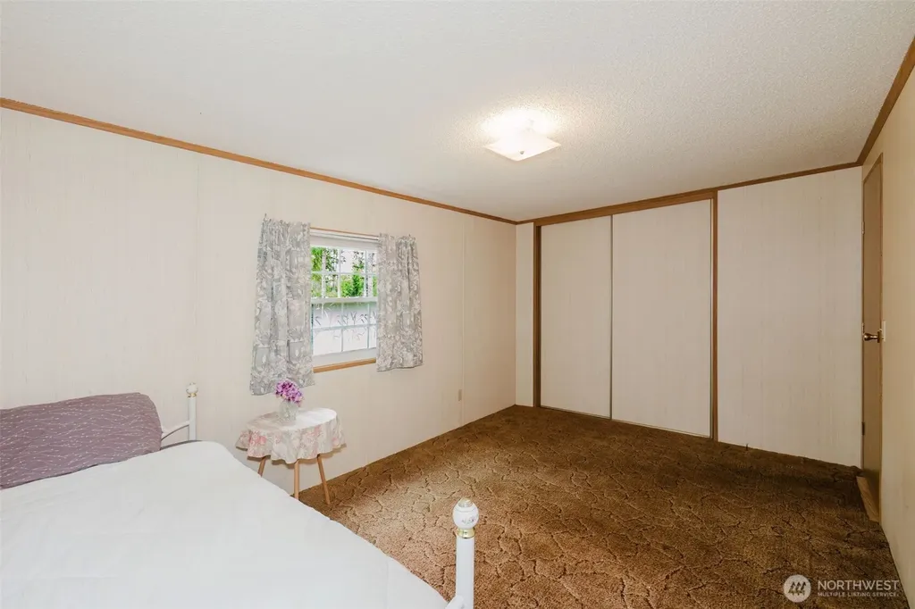 881 E Cedar Street Belfair WA 98528