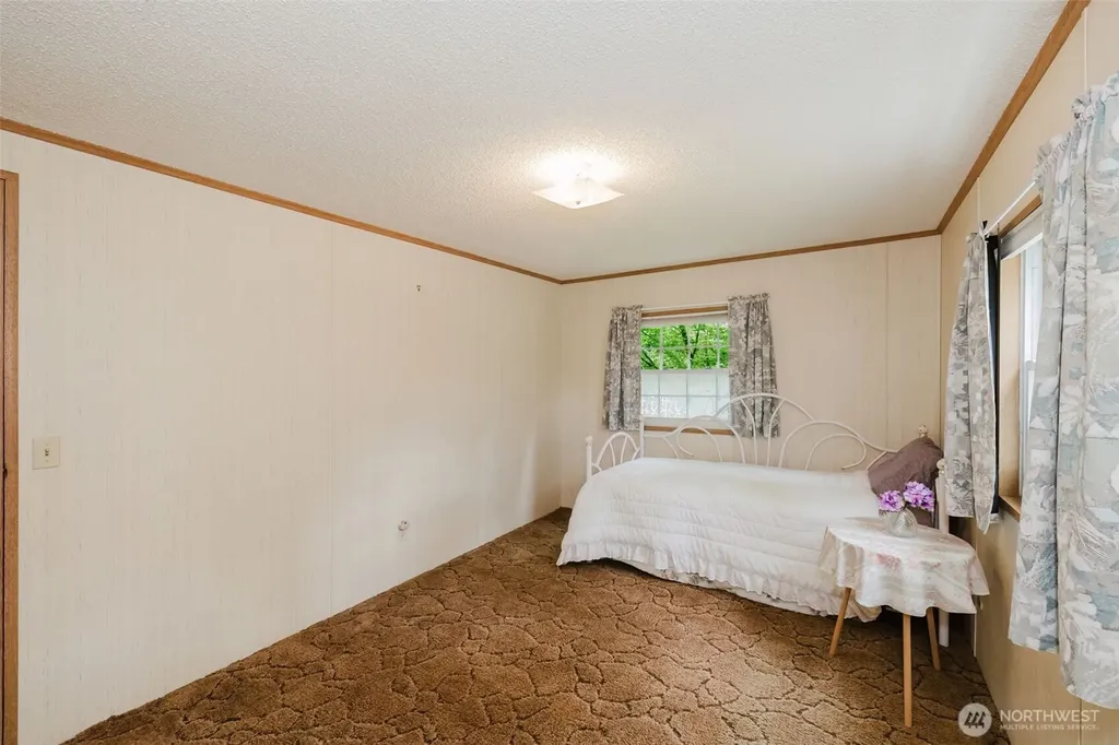 881 E Cedar Street Belfair WA 98528